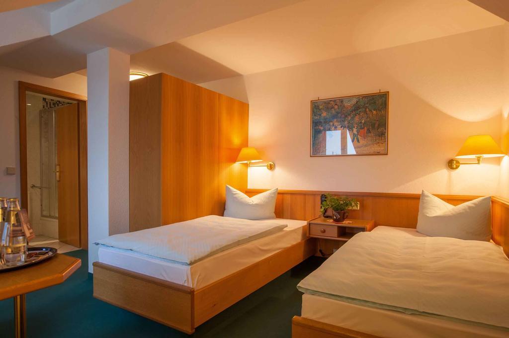Hotel Arcus Elsterwerda الغرفة الصورة