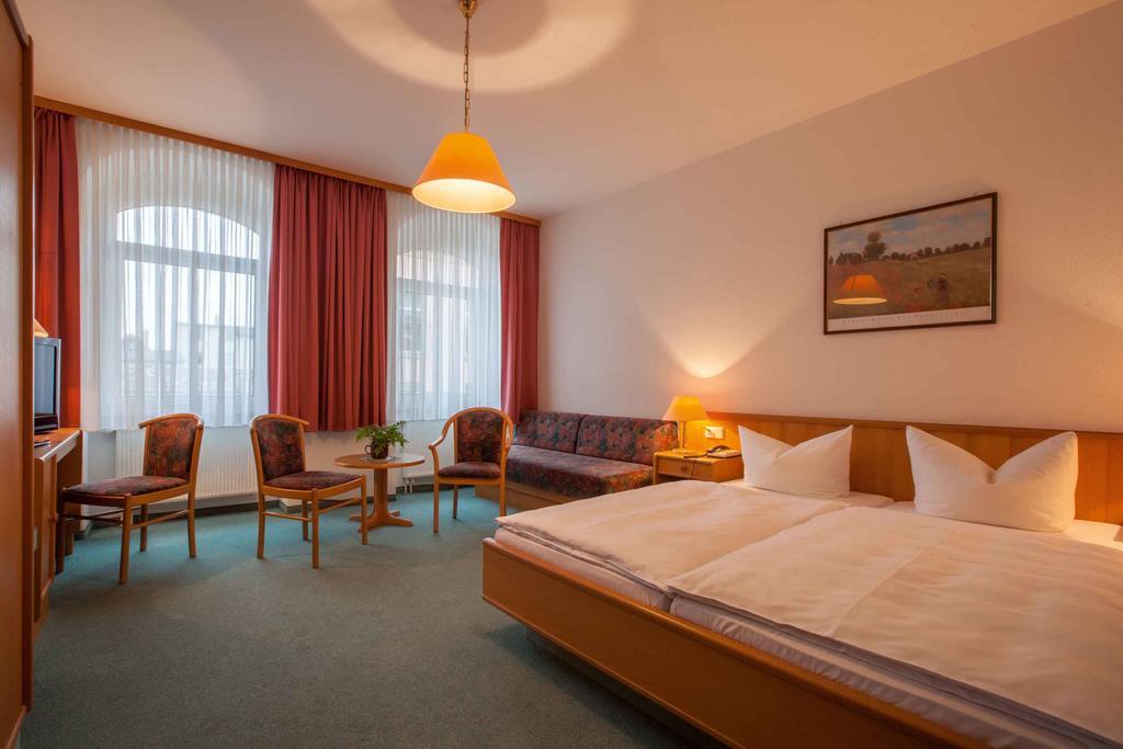 Hotel Arcus Elsterwerda الغرفة الصورة